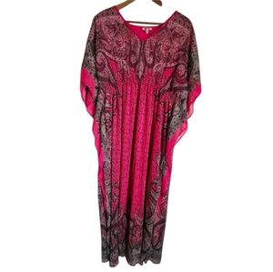 MPH Collection Lightweight Kaftan in Hot Pink 1X plus size dress muumuu paisley